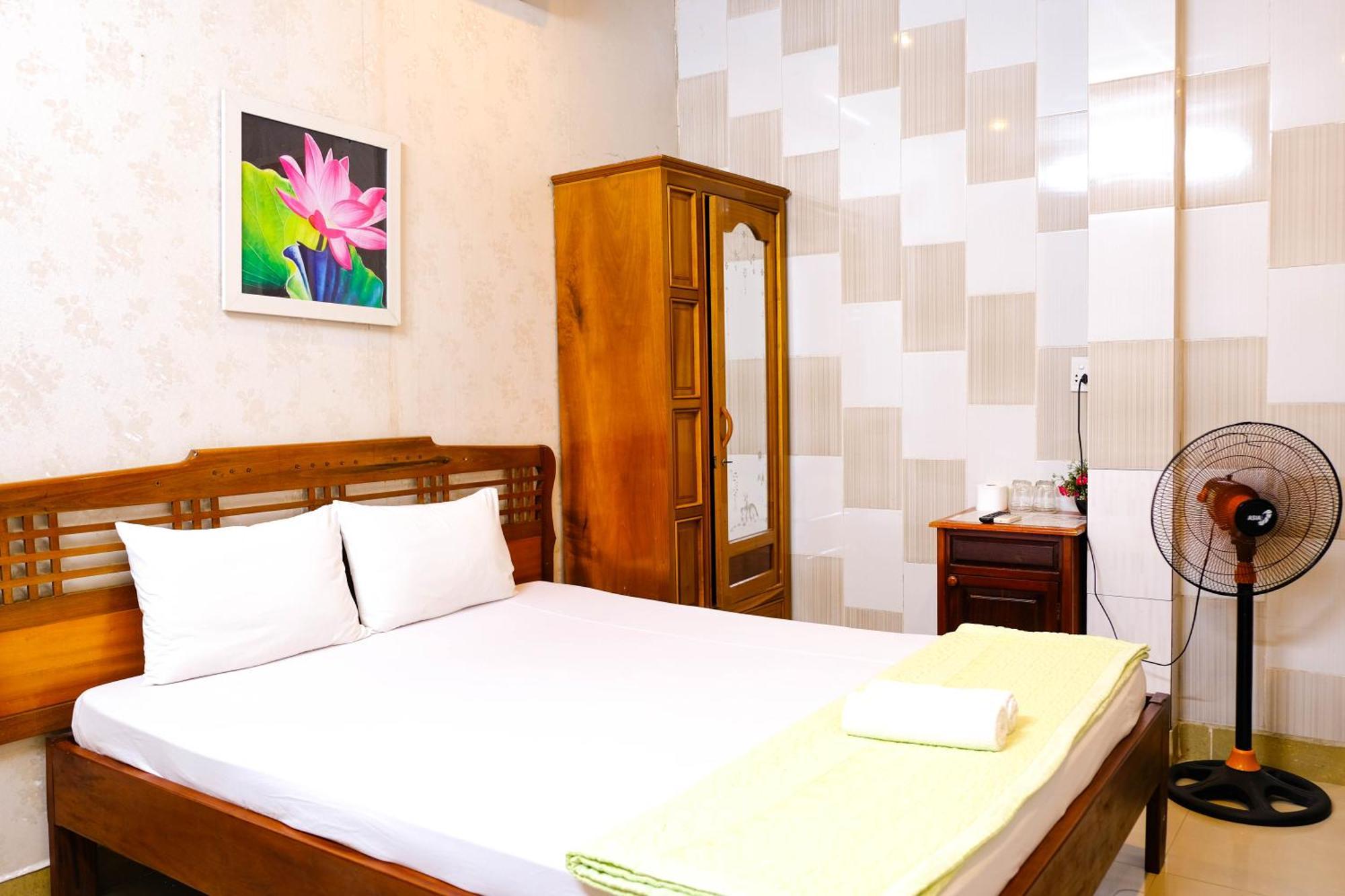Lucky Hoi An Hotel Esterno foto