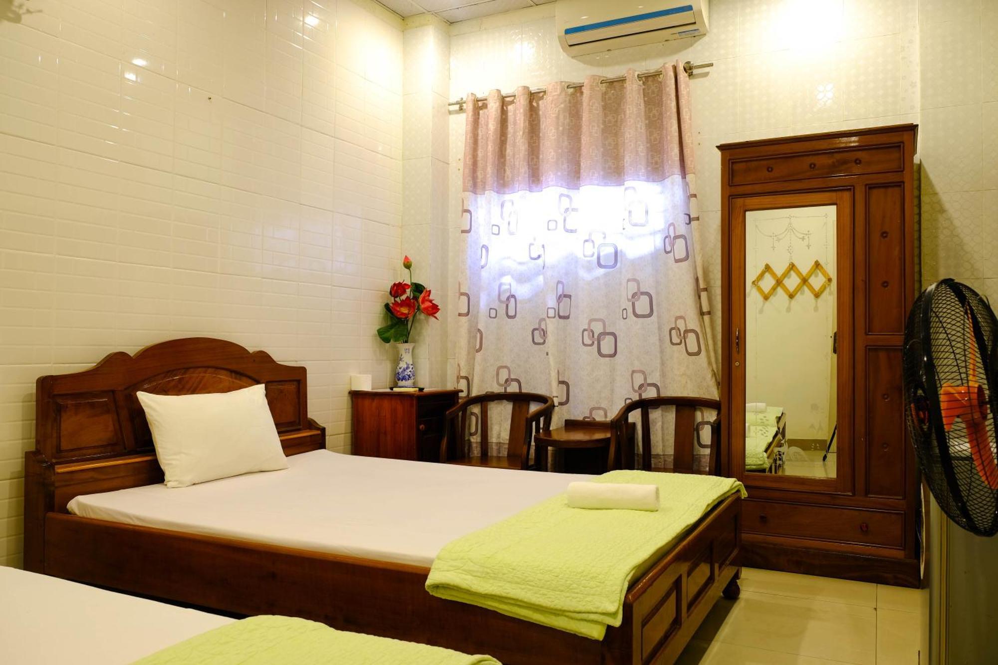 Lucky Hoi An Hotel Esterno foto